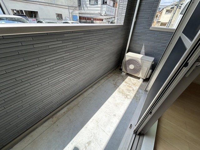 バルコニー