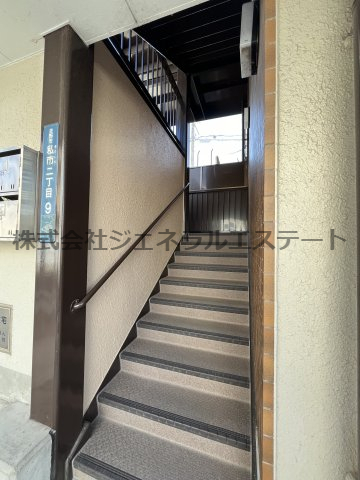 建物エントランス