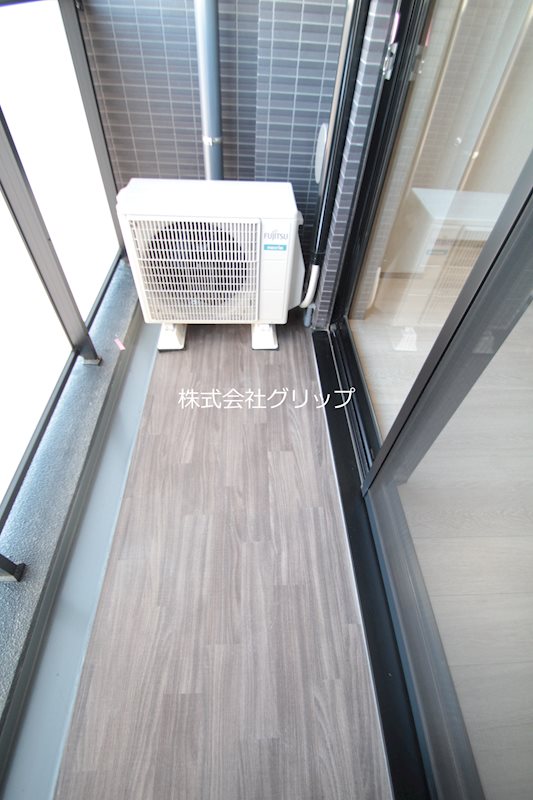 バルコニー