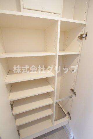 収納