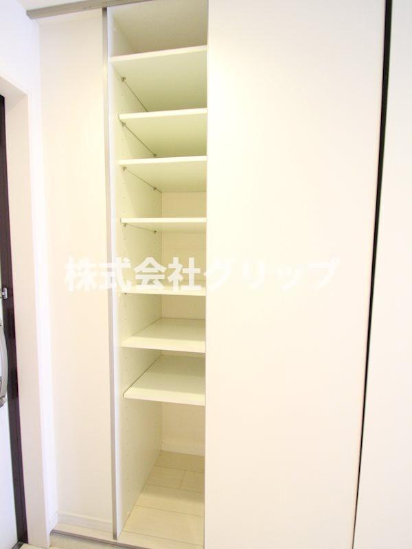 収納