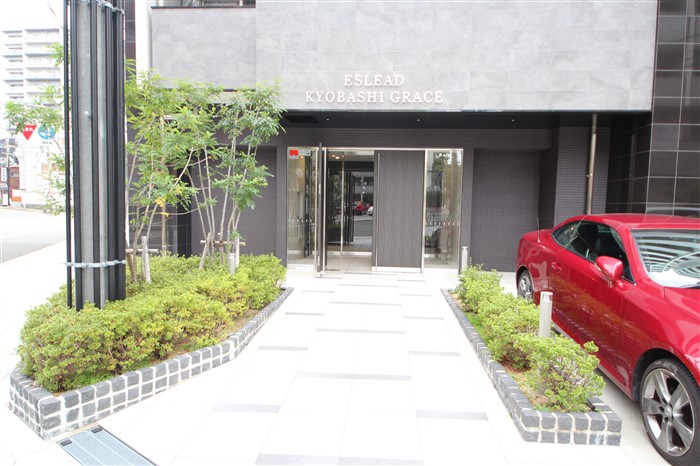 建物エントランス