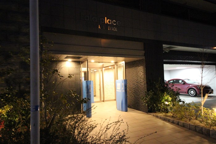 建物エントランス