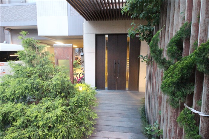 建物エントランス