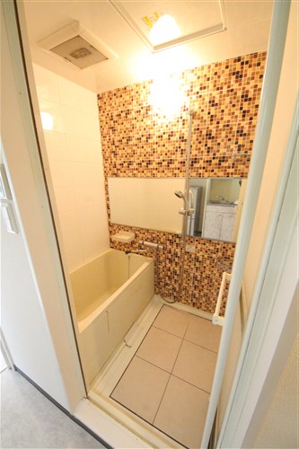 シャワールーム