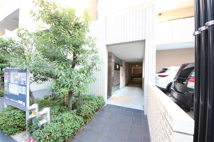 建物エントランス