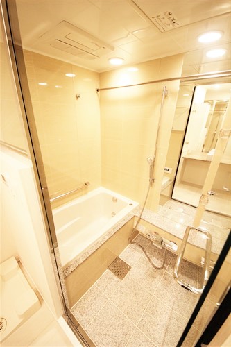 シャワールーム