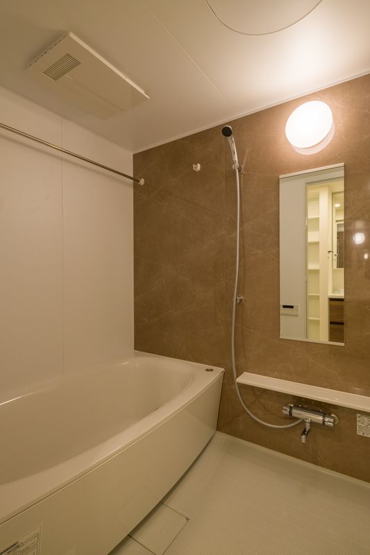 シャワールーム