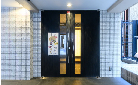 建物エントランス