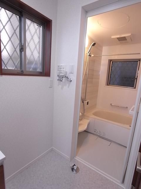 シャワールーム