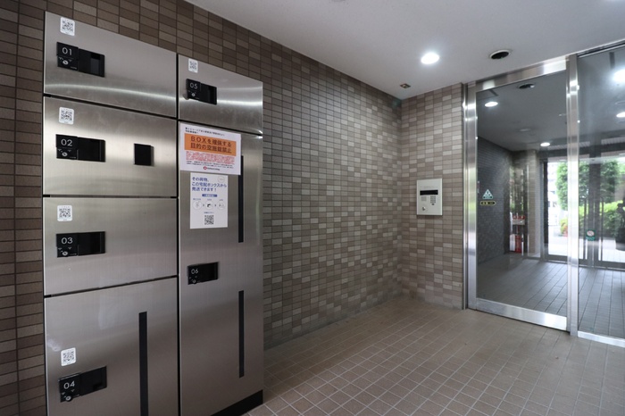 建物エントランス