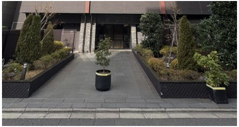 建物エントランス