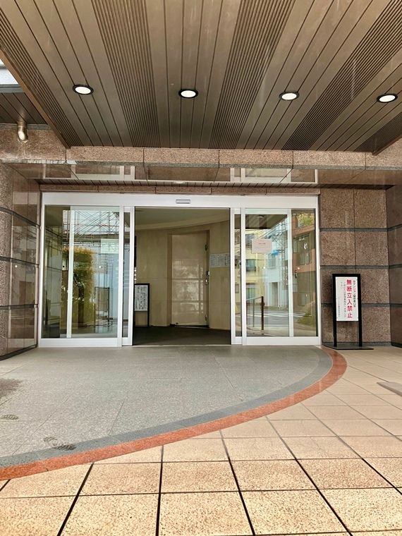 建物エントランス