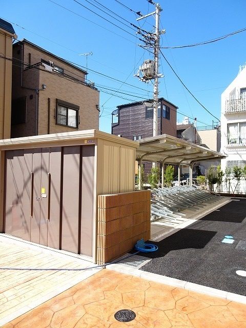 その他