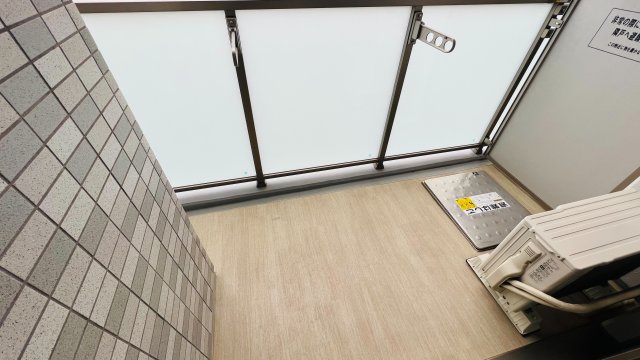 バルコニー
