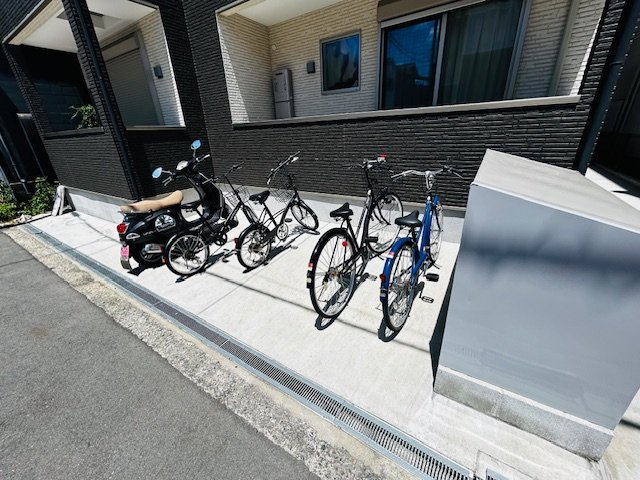 その他