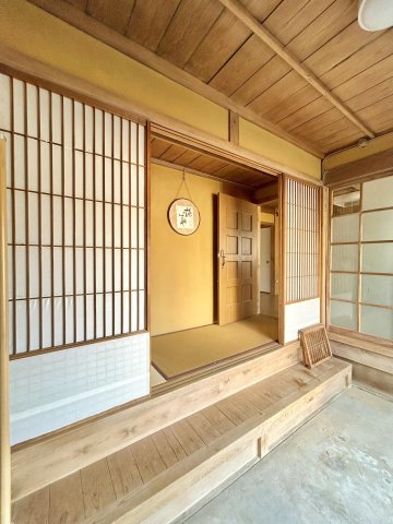 玄関