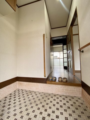 玄関