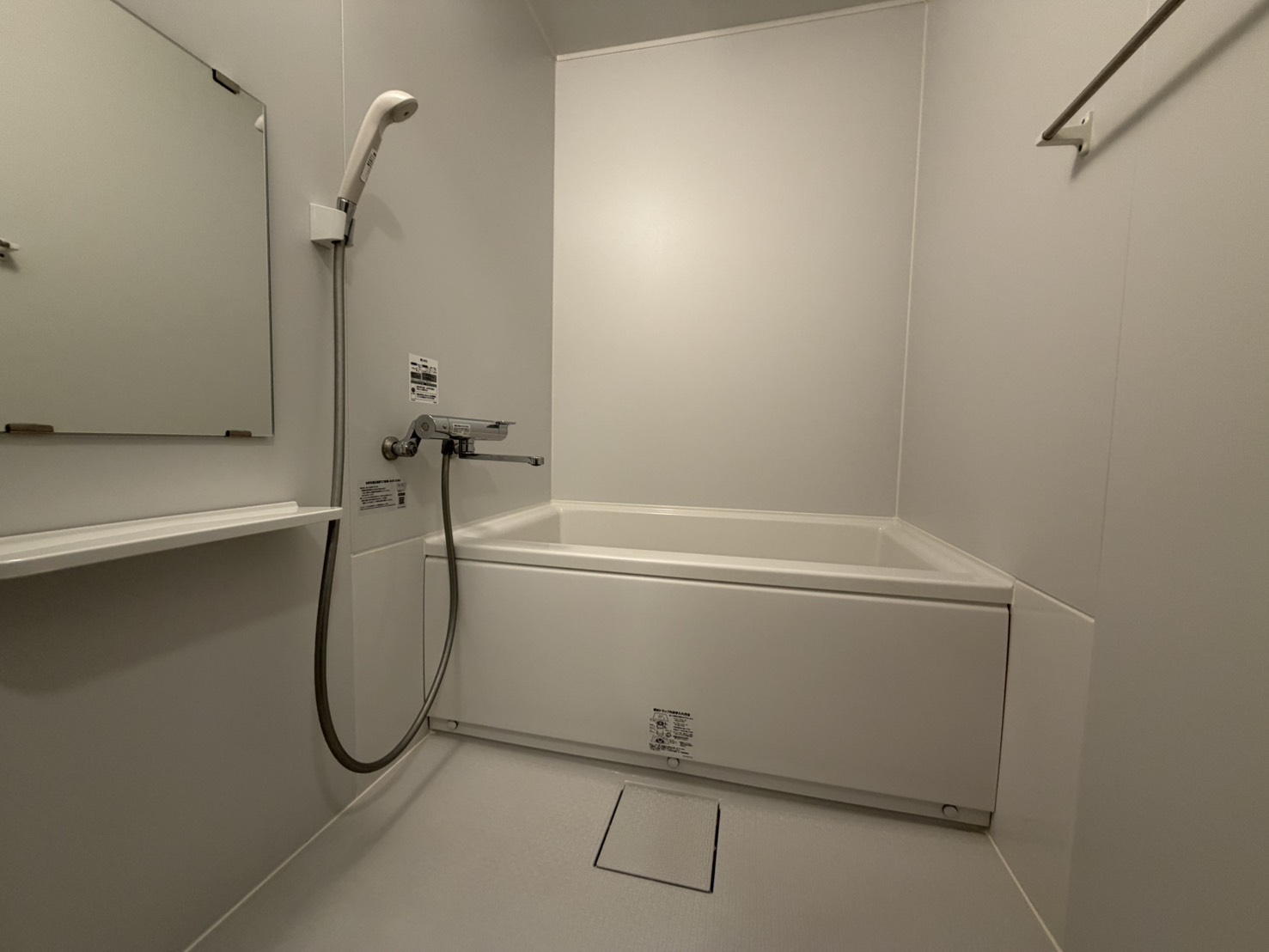 シャワールーム