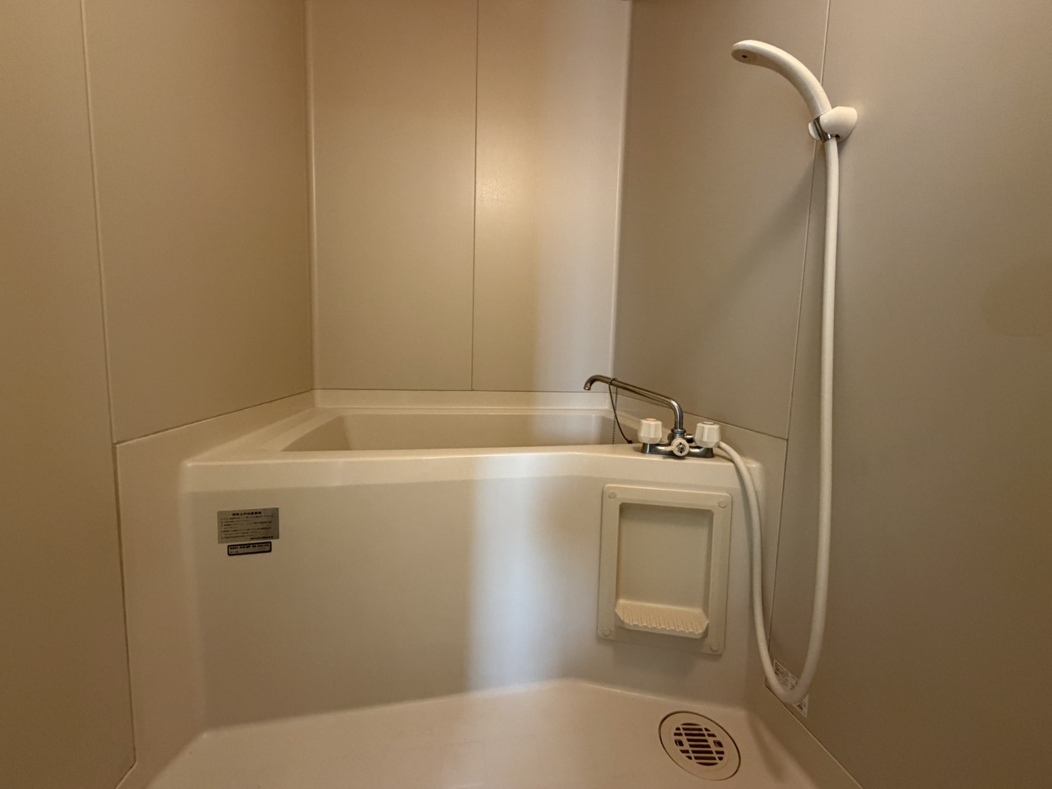 シャワールーム