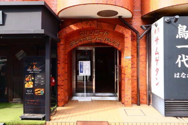 建物エントランス