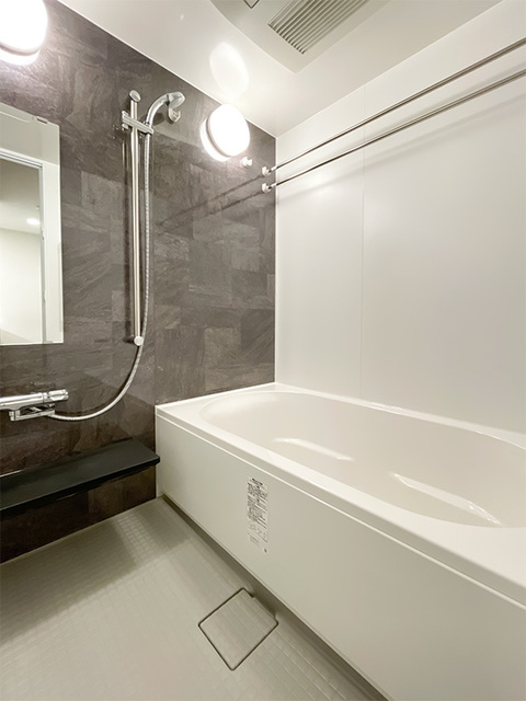 シャワールーム