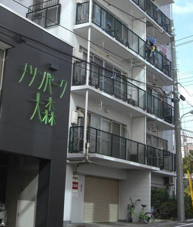 建物エントランス