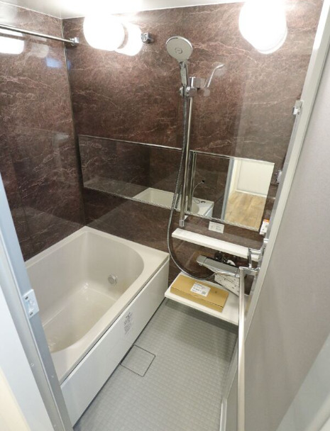 シャワールーム