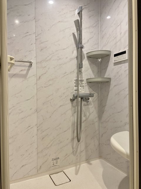 シャワールーム
