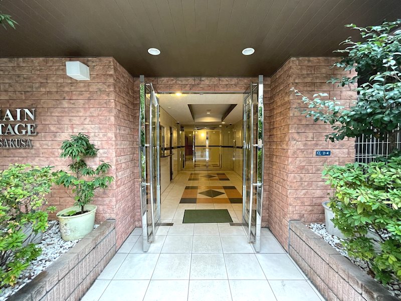 建物エントランス