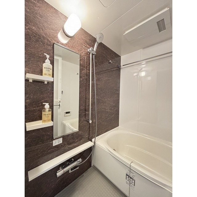 シャワールーム