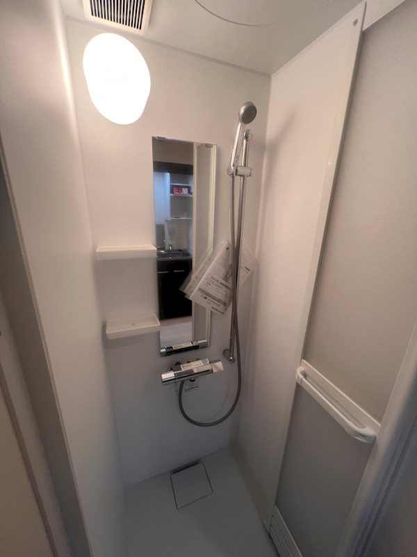 シャワールーム