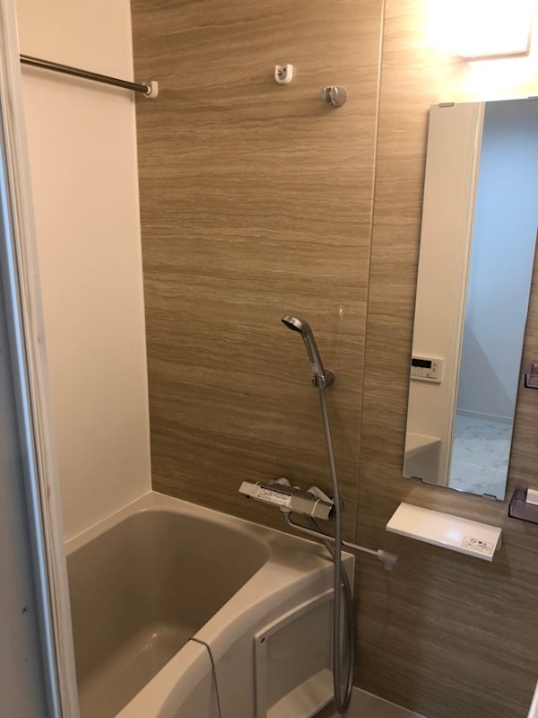 シャワールーム