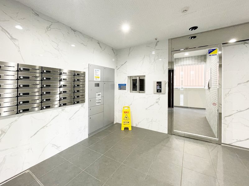 建物エントランス