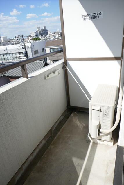 バルコニー
