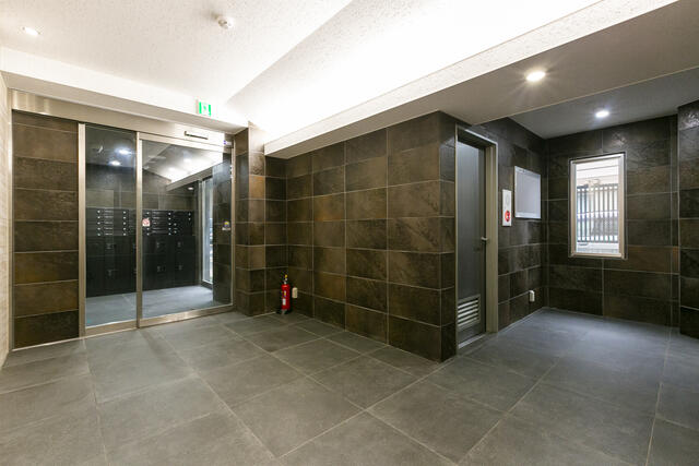 建物エントランス