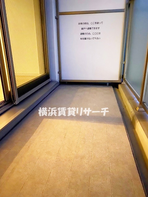 バルコニー