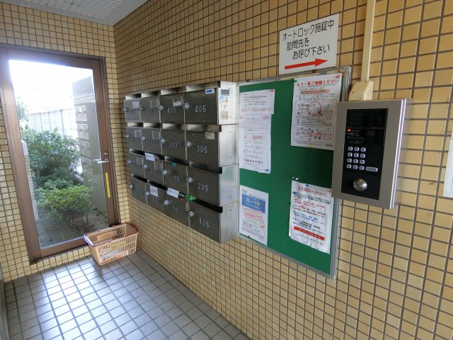 建物エントランス