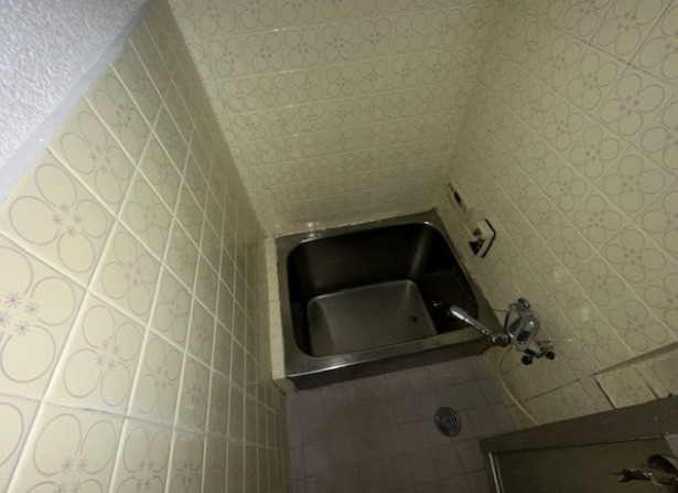 シャワールーム