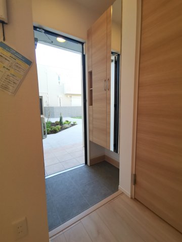 玄関