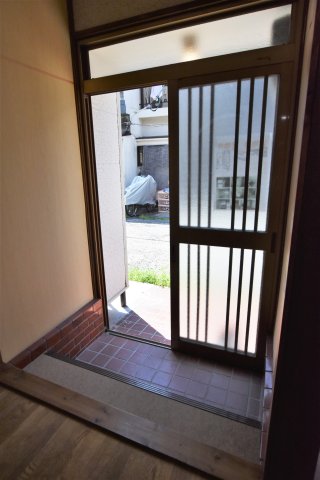 玄関