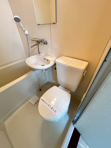 シャワールーム