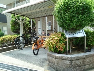建物エントランス