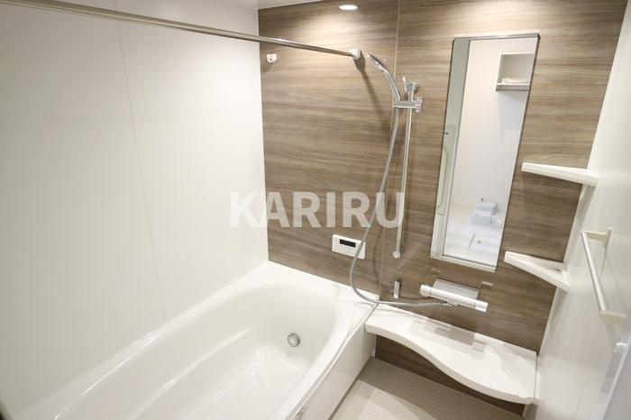 シャワールーム