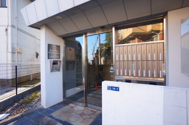 建物エントランス