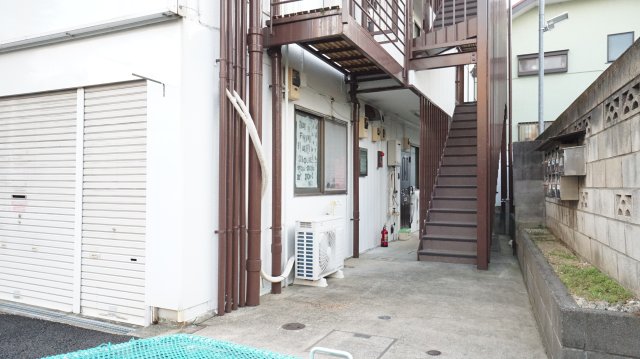 建物エントランス