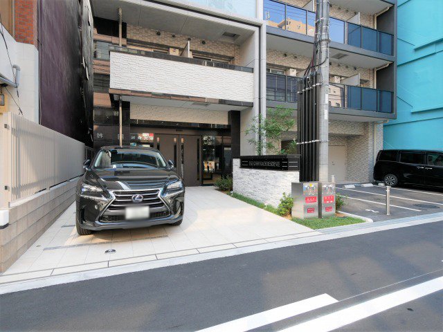 建物エントランス