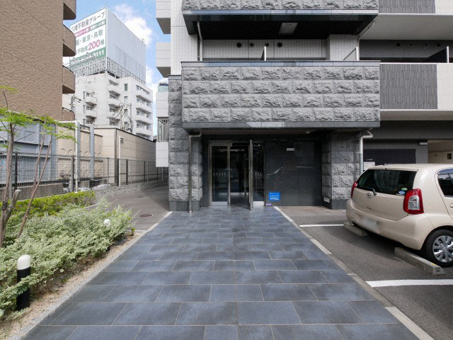 建物エントランス