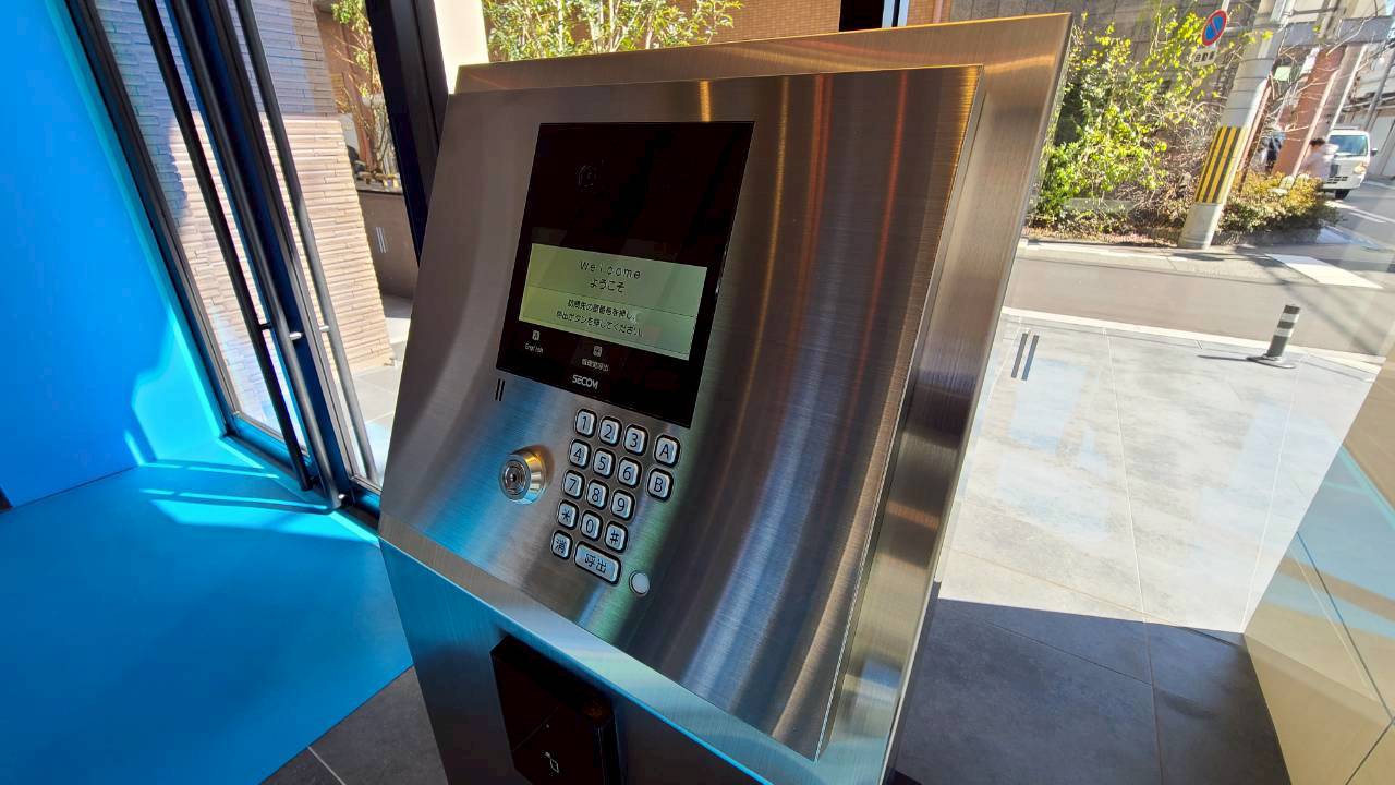 建物エントランス