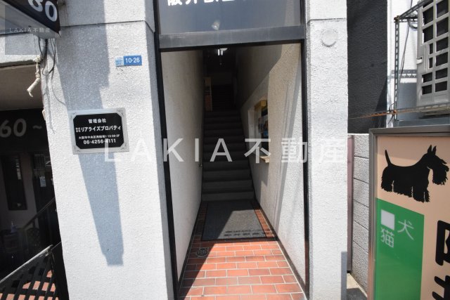 建物エントランス